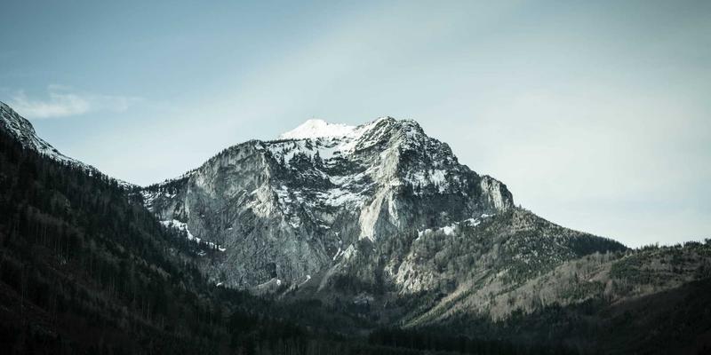 基于机器视觉的在线刀具破损与磨损智能监测系统：赋能CNC加工与工业设备智能化升级